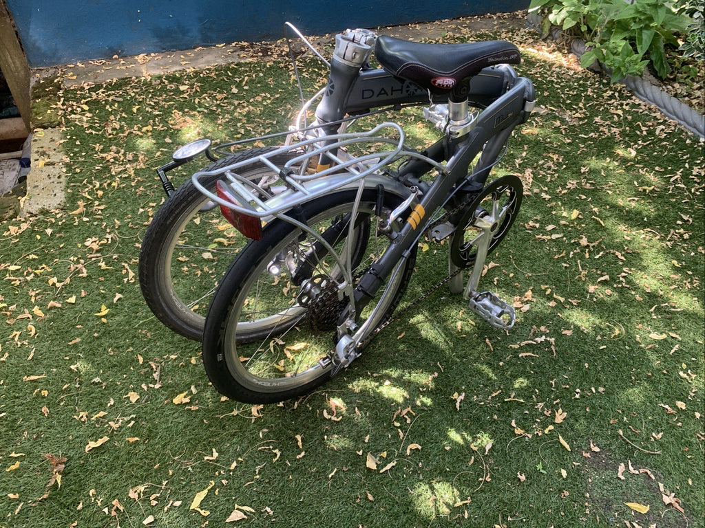 Dahon Mu SL Folding Bike Unisex 9-Speed Lightweight