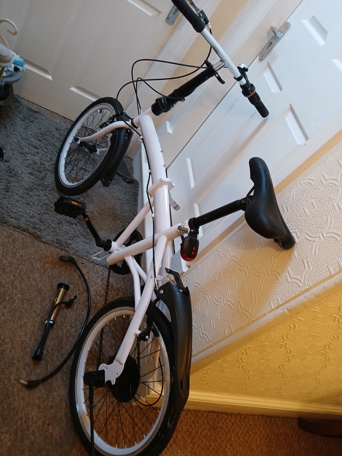 White Folding Bike Foldable City Bike for Adult 20" Commute Bicycle 6 Speed Gear