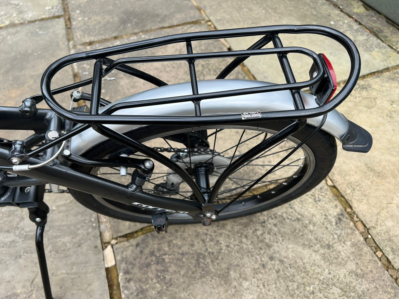 Carrera Intercity Folding bike T6 Aluminum 8-speed