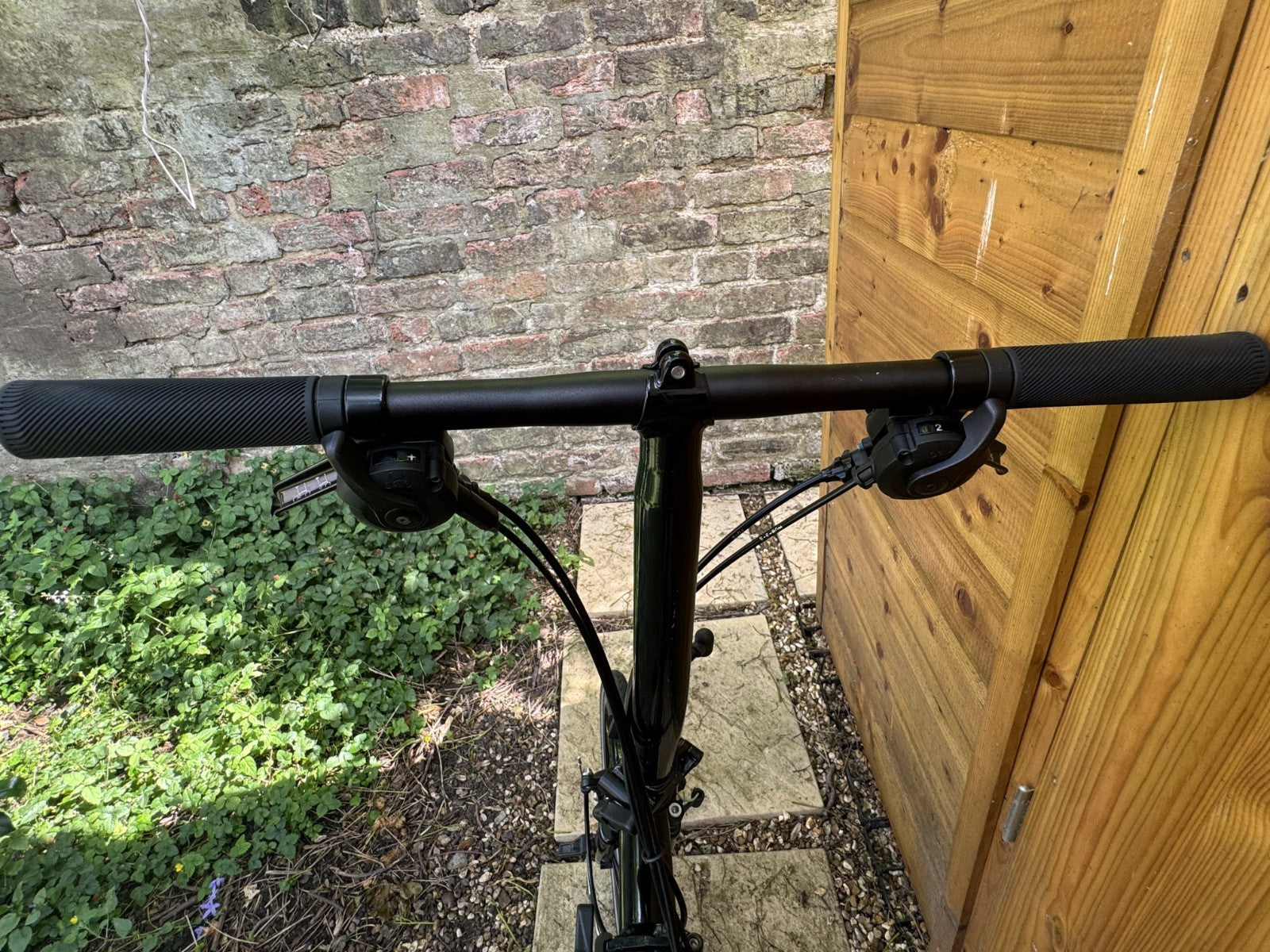 Brompton C‑Line S6L Black Edition Roller Rack – Low Handlebar – 6‑Speed - Brooks