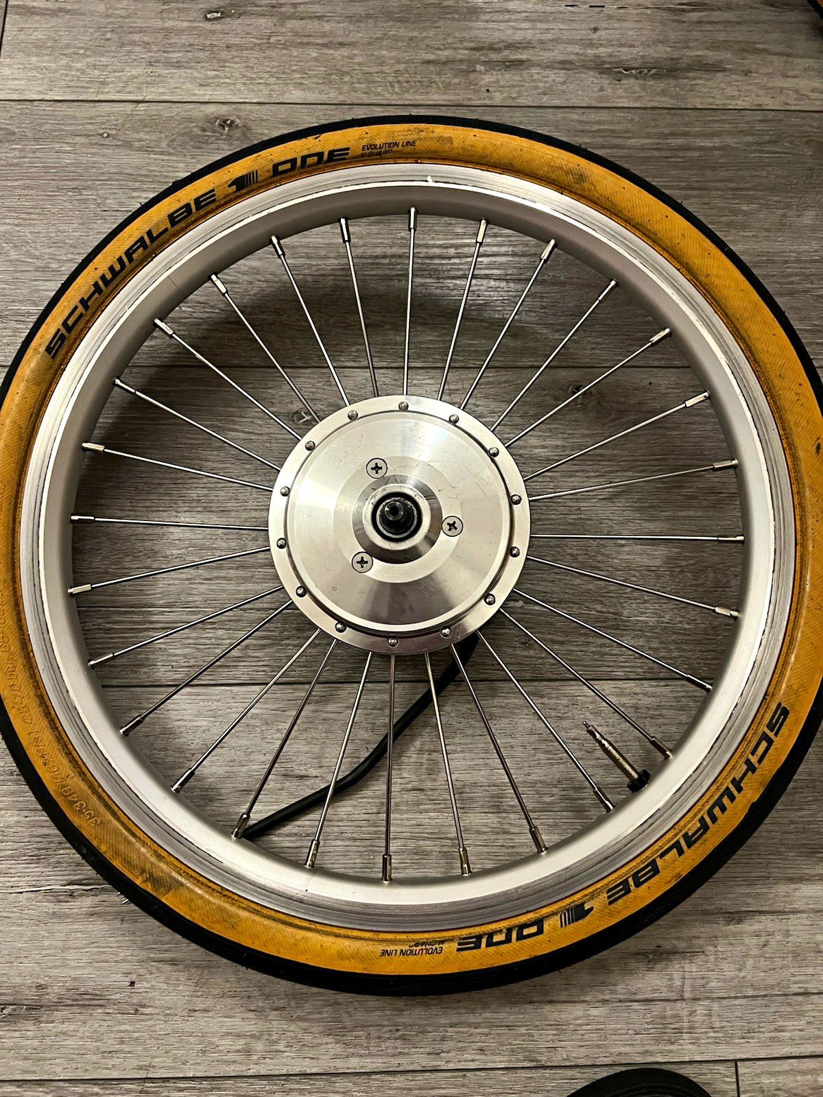 Swytch wheel for Brompton