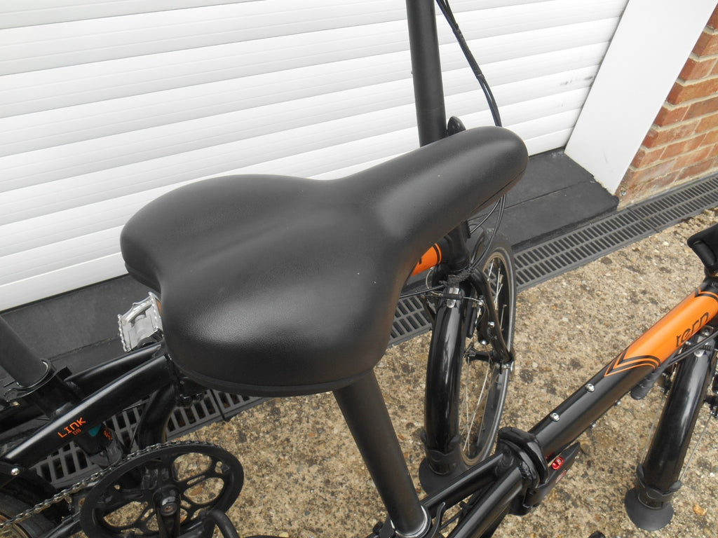 Tern link D8 Folding Bikes 20inch 8 speed much loved and well maintained