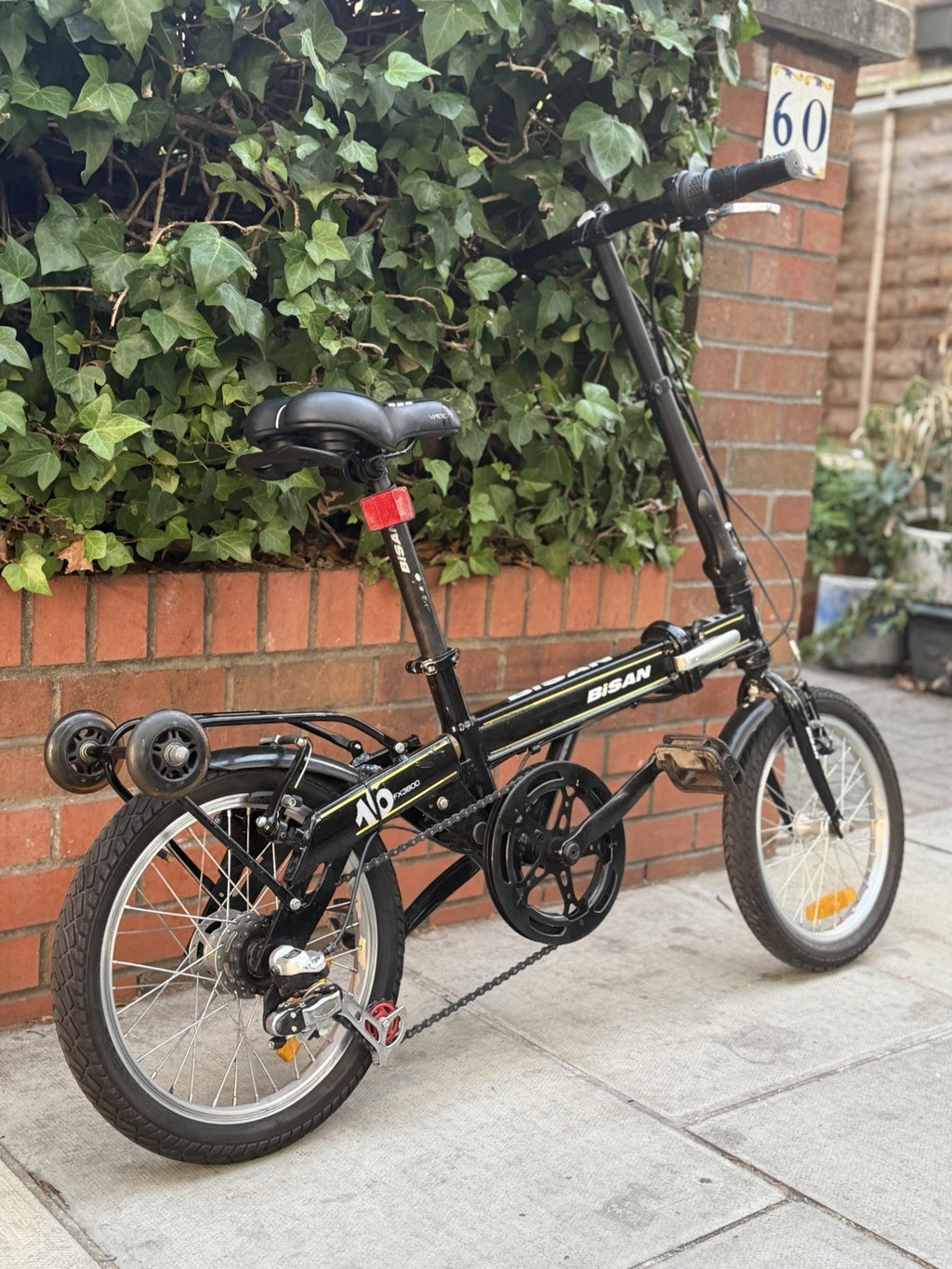 Bisan FX3800 Folding Bike – Black, 16” Wheels, Used, Working Condition