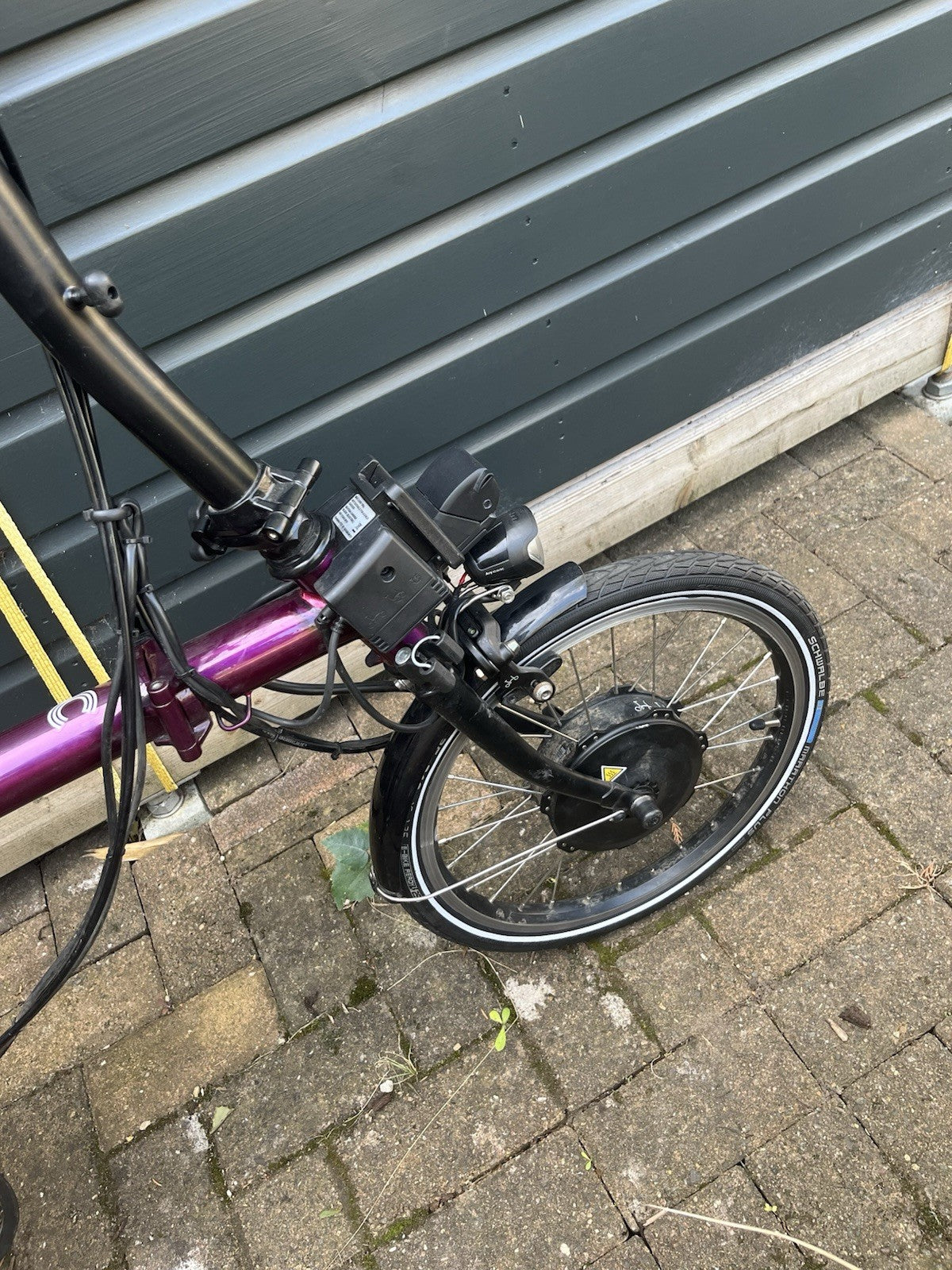 Brompton Elctrc C Line 4-Speed in Amethyst Lacquer