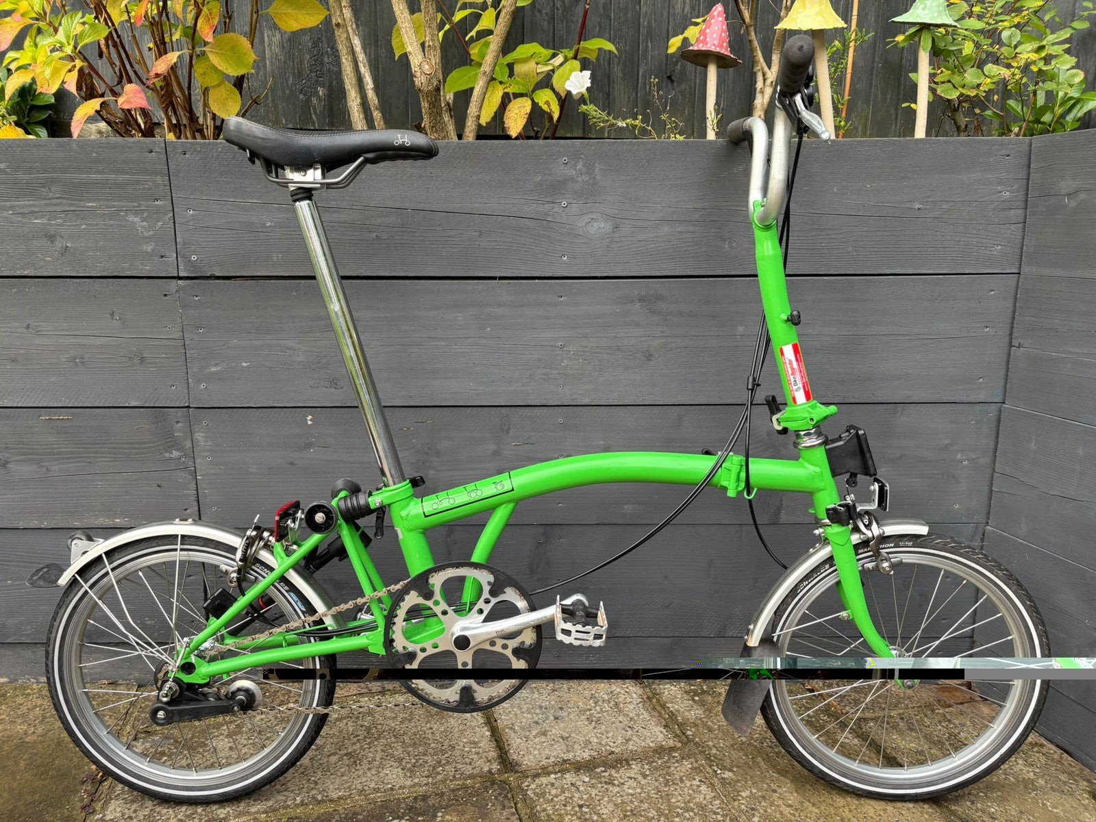 Brompton M3L C Line equivalent Folding Bicycle in Apple Green - Hardly Used