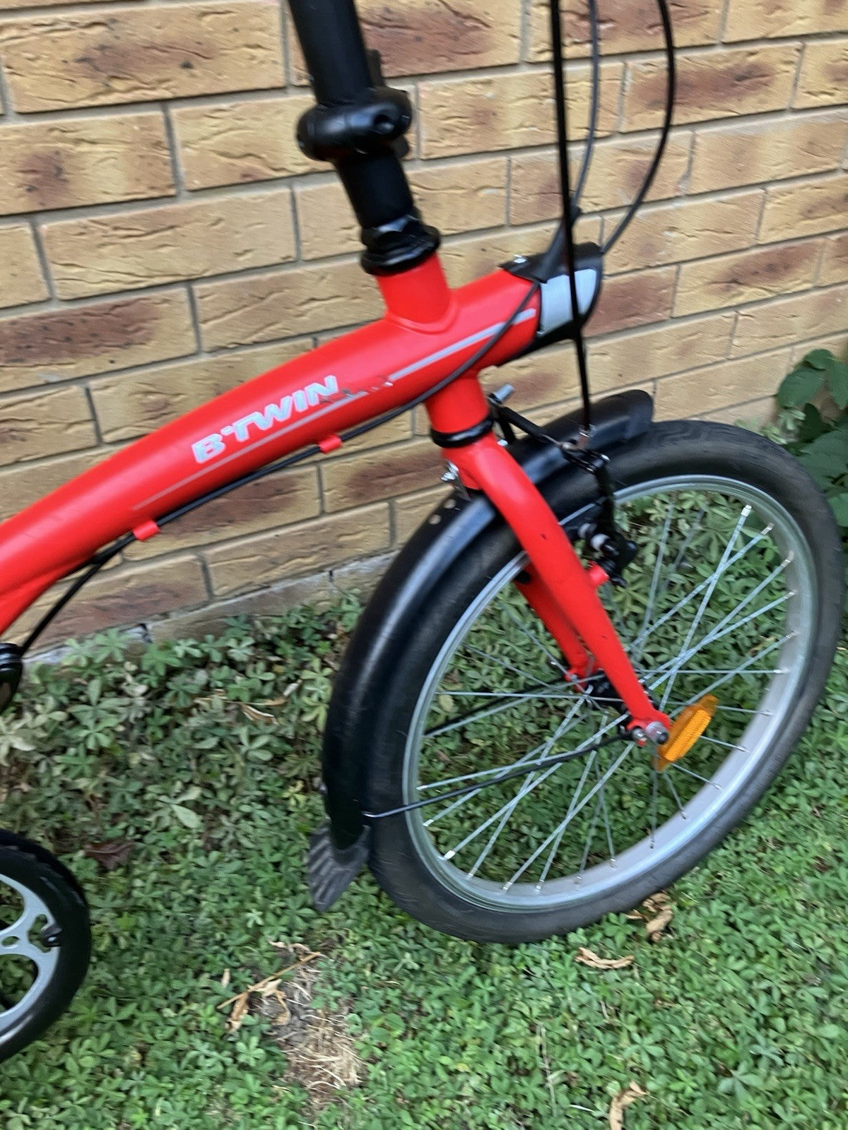 BTWIN Folding Bike 20″ | Urban Commuter Bicycle | 6-Speed Bike | Great for City