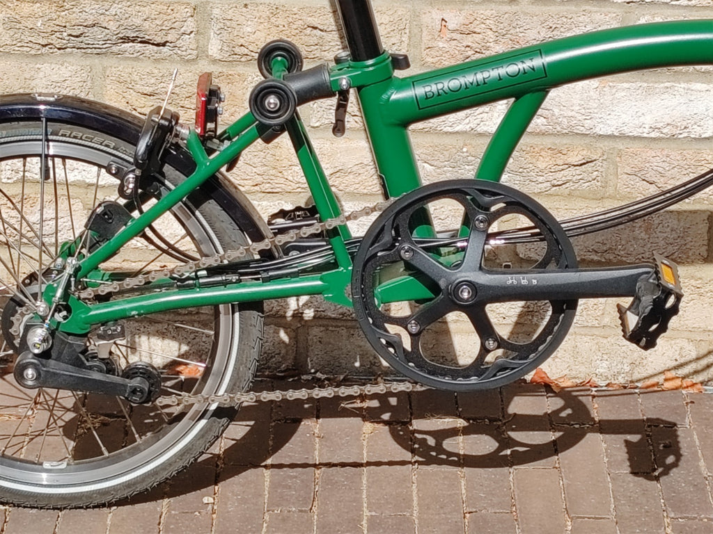 2024 Brompton C Line 6 Speed Folding Bike – Racing Green – Great Condition
