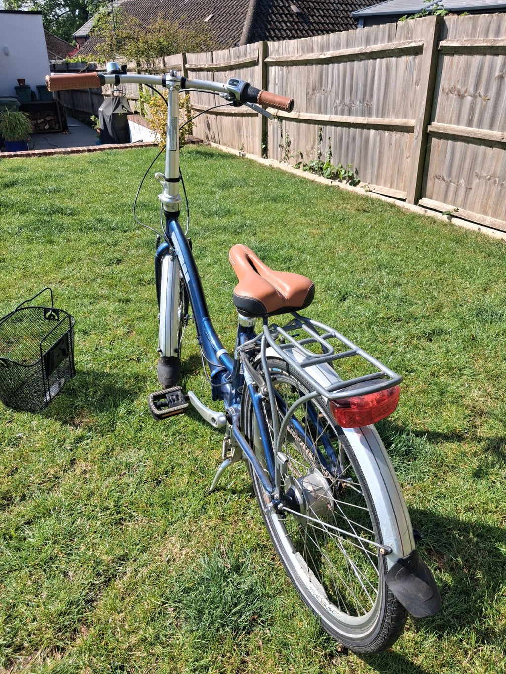 Dahon Glide 7005 Folding Bike 20" wheels - excellent condition - collection only