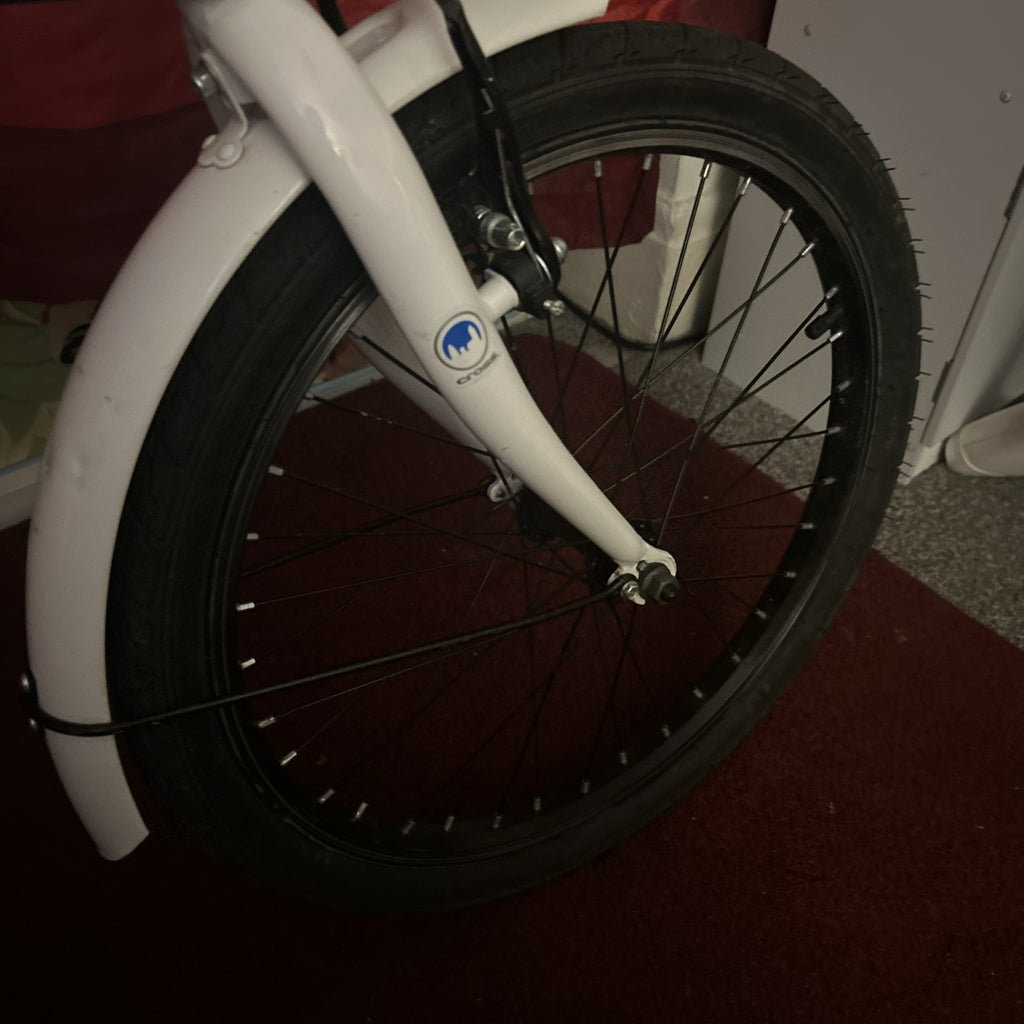 Cross CRF300 alloy folding bike 20in white colour