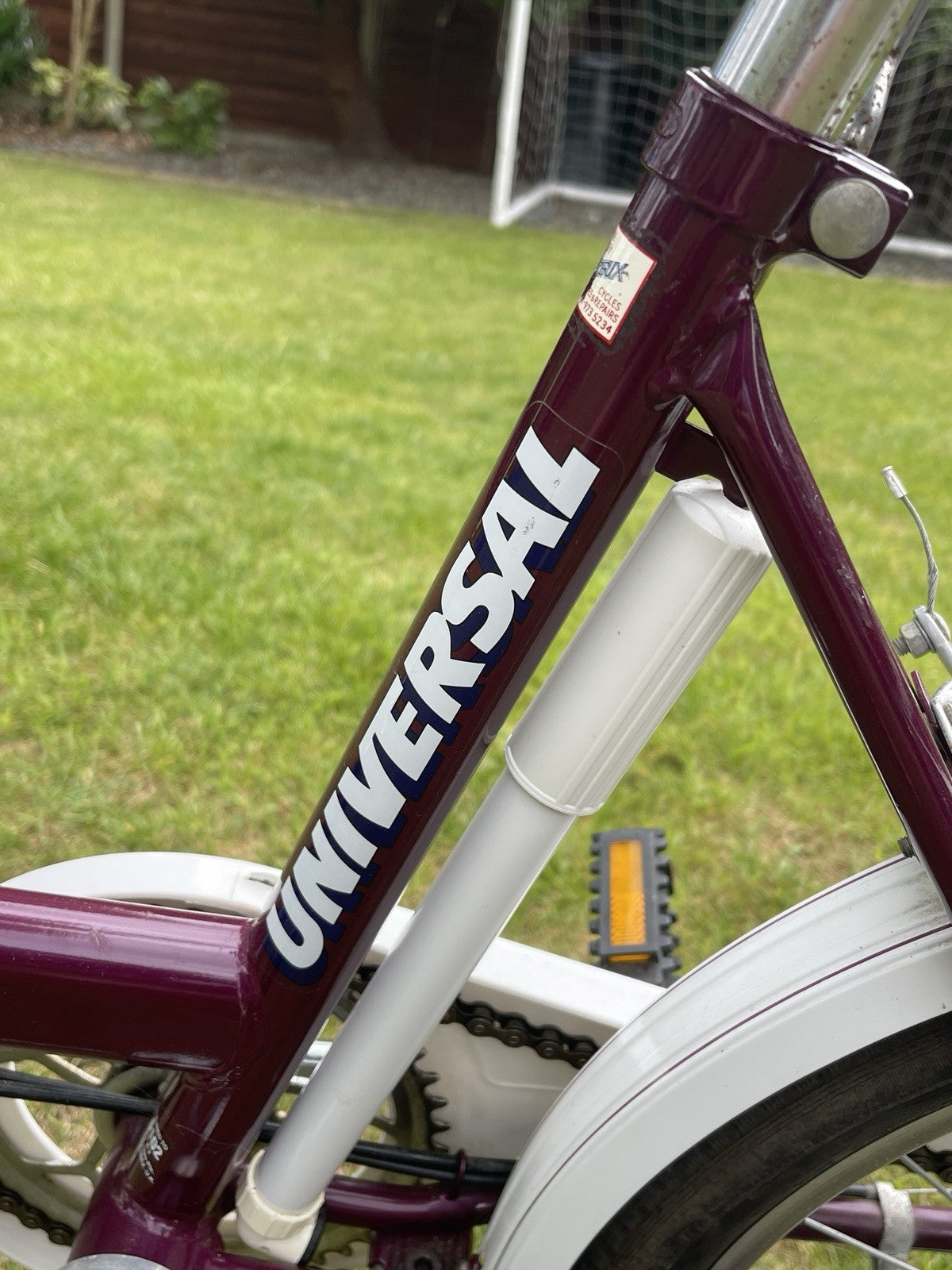 Universal Stowaway 3 Folding Bike 3 -Speed, 20" Wheels, Scruffy