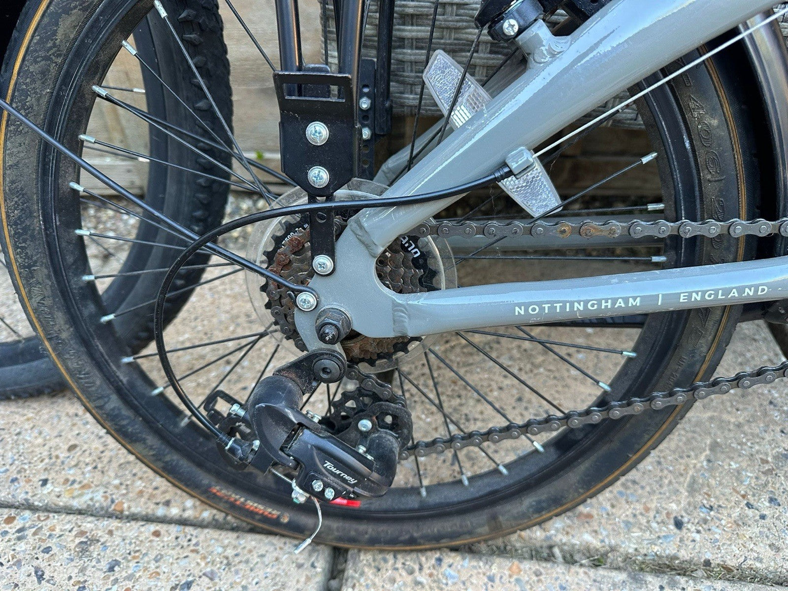 Raleigh Evo 2 Fold Up Grey Commuter Bike Excellent Condition Collection Only