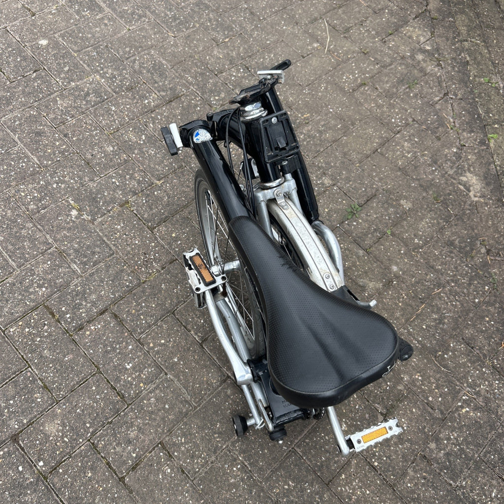 Brompton Folding Bike 2007 ish Average Condition Fully Working 2 Speed S1
