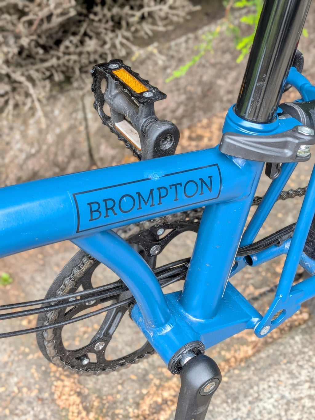 Brompton C Line Explore 2024 Folding Bike 6-Speed, Mid-Bar Ocean Blue