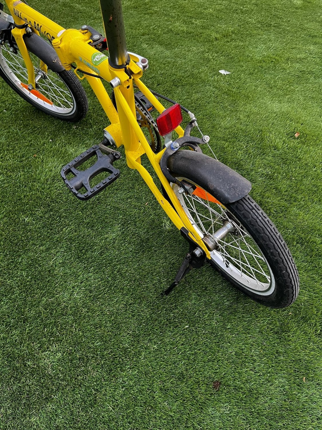 Neo Bike Compact Folding Bicycle  16"  - Free Delivery Kent & Reigate