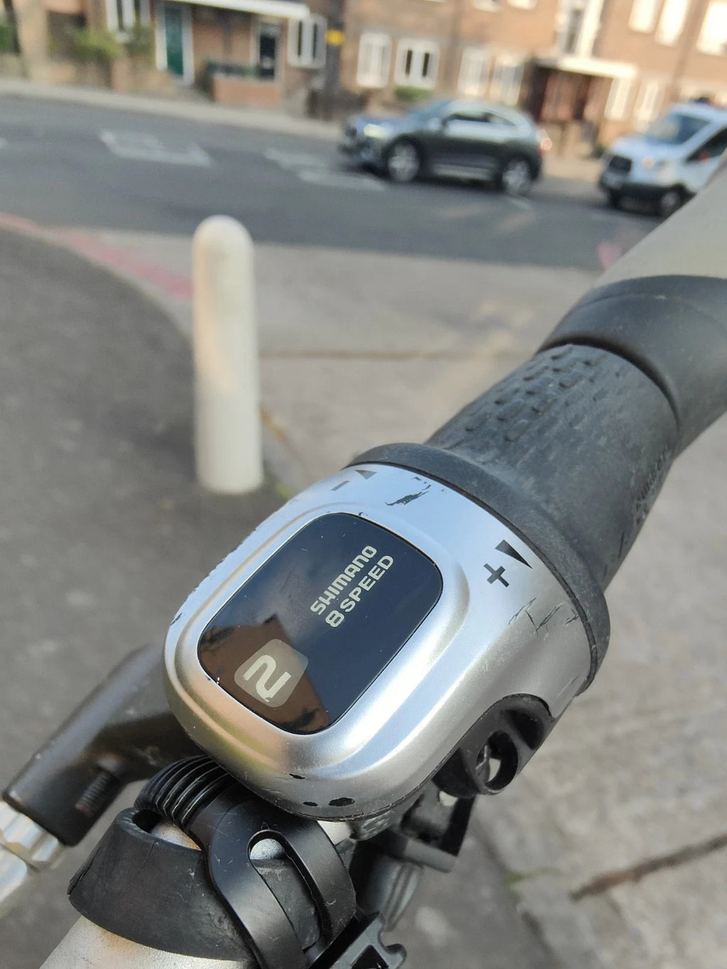Dahon M8 XL folding bike in good working condition + Free master lock