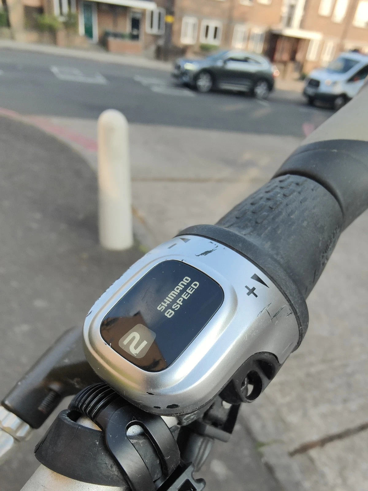 Dahon M8 XL folding bike in good working condition + Free master lock