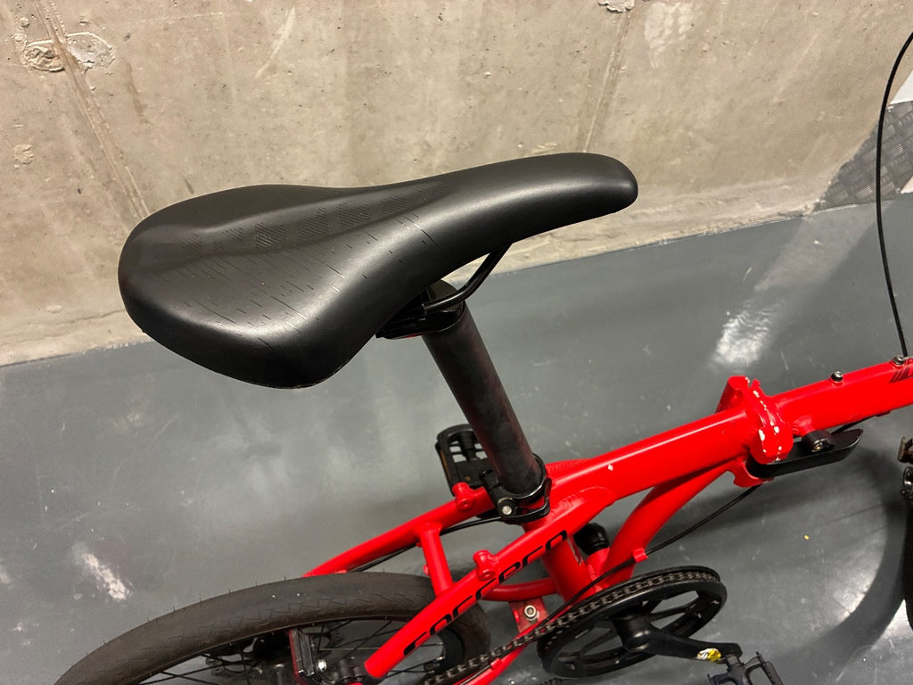 Carrera Intercity 8-Speed Folding Bike with Disc Brakes - Fair Condition