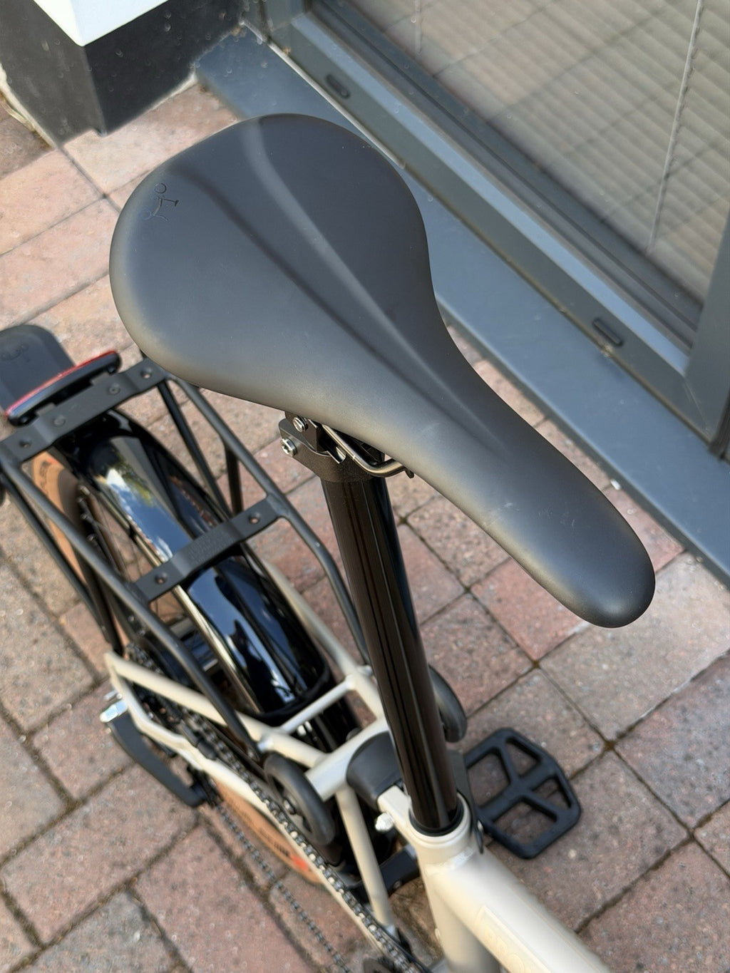 Brompton G-Line w/ Roller Frame - 8 Speed, Traildust White, Excellent, RRP £2600