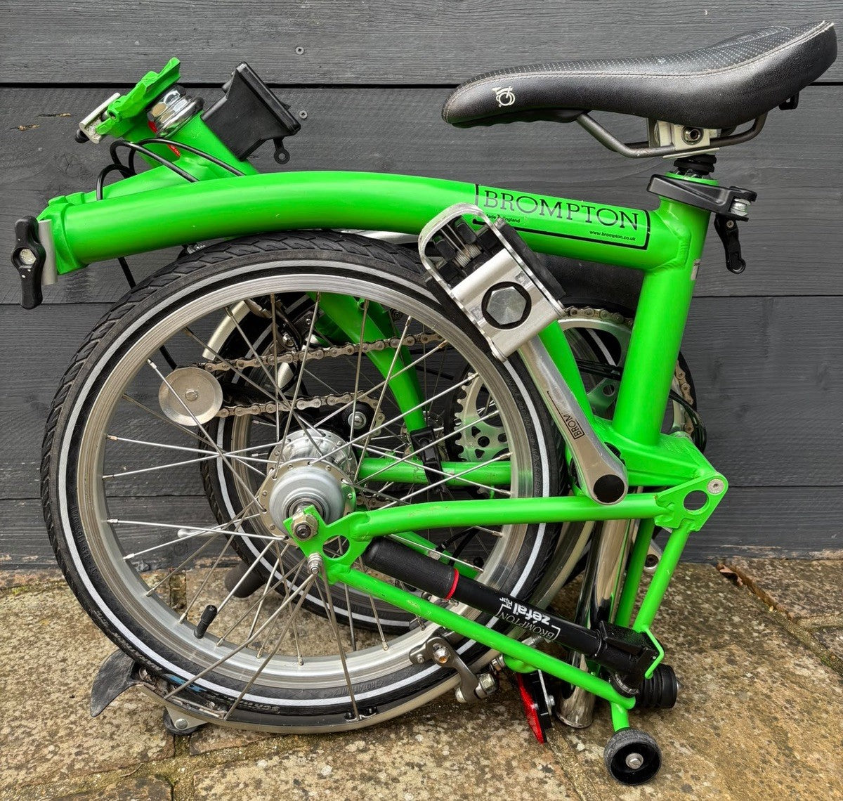 Brompton M3L C Line equivalent Folding Bicycle in Apple Green - Hardly Used
