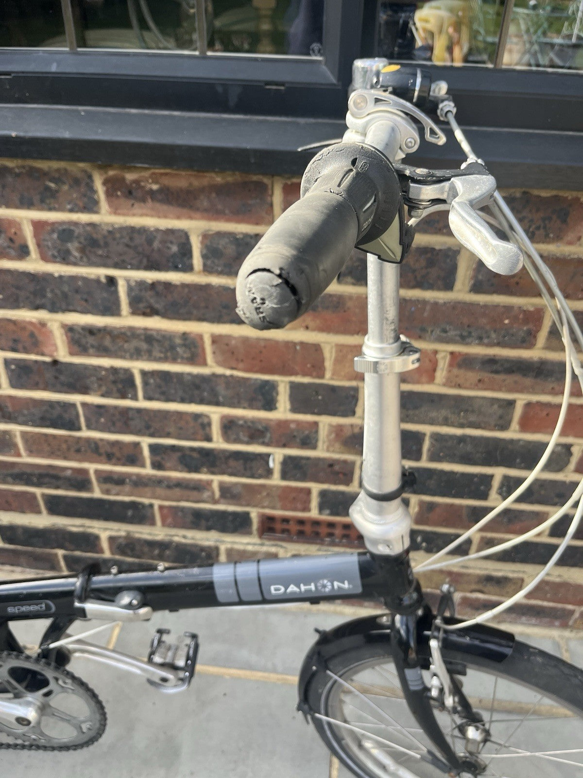 Dahon 20in Folding Bike 7-Speed Black/Silver V-Brakes Rack Mudguards