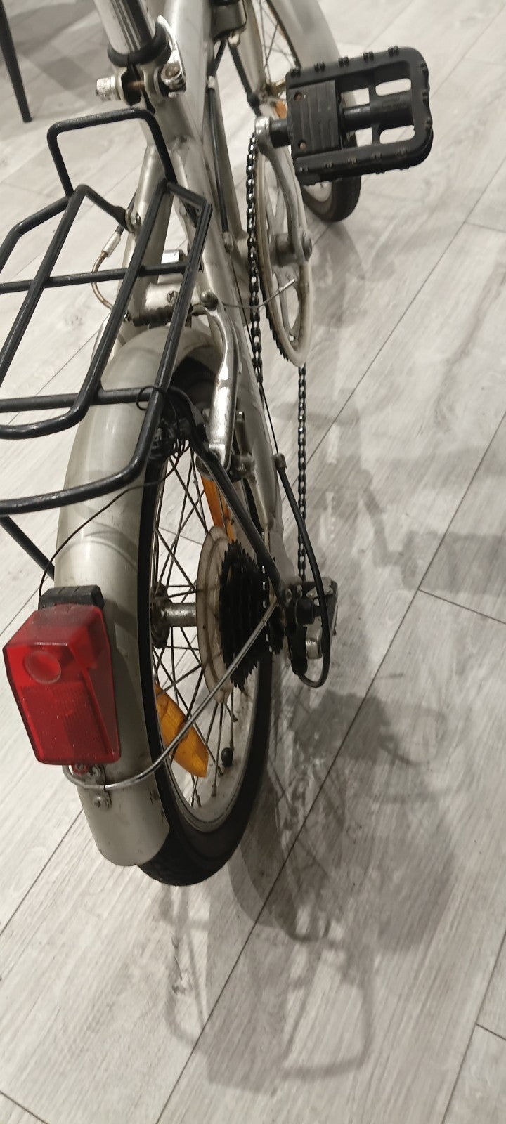 Silver Folding Bike 20in Wheels 1 Speed Rear Rack Mudguards Reflectors