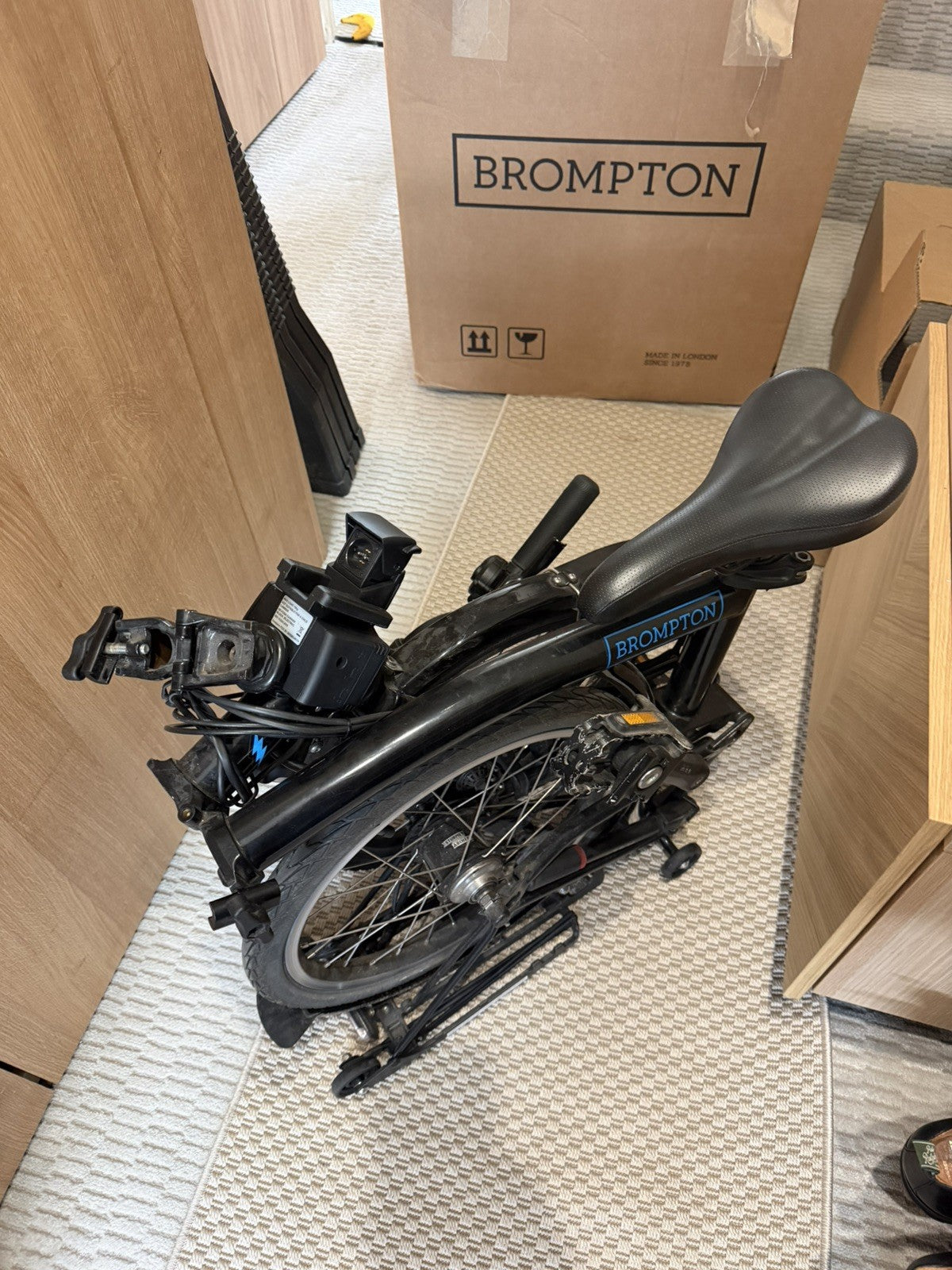 Brompton M6L Folding Bike (E) Black