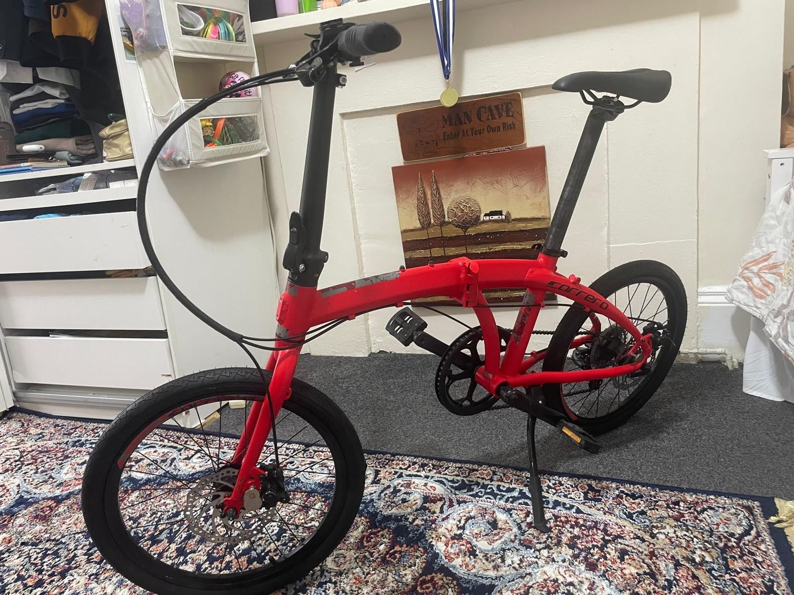 Carrera Intercity Disc 8-Speed Folding Bike