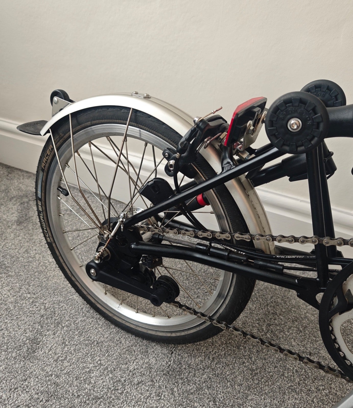 Brompton C Line 6 Speed H6L Folding bicycle in Black/Silver - 2020 - Upgraded