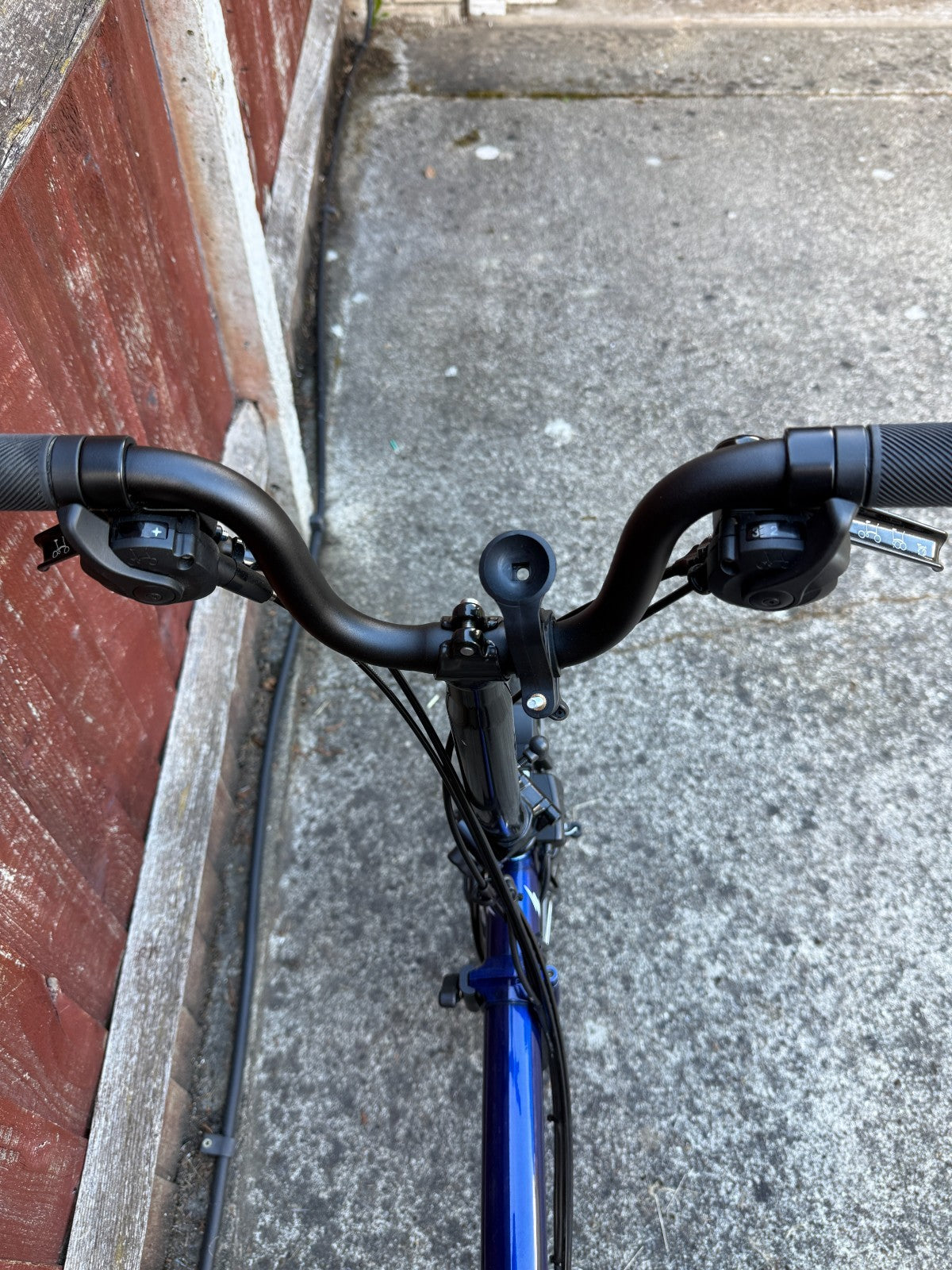 Brompton E Folding Bike C Line 6 speed (BLUE)