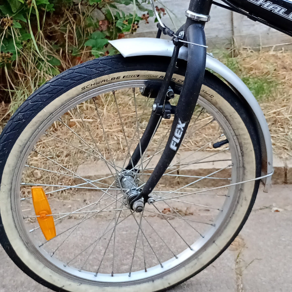 Challenge Flex Folding Bike 6 Speed Foldable w/ Mudguards Kickstand Black/Silver