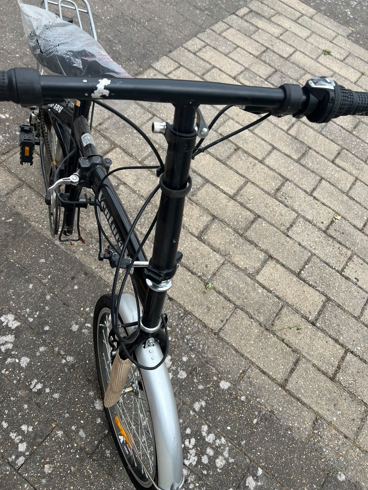 Ventura Stowaway Folding bike New Still Wrapped Slight Mark See Pics