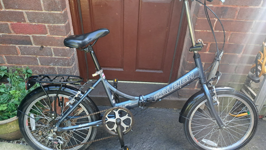 RALEIGH SWIFT FOLD UP BIKE