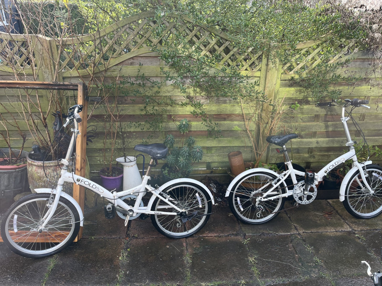 Saxon Leisure Foldable Bike Adults X2  ok condition,TLC and they're good to go.