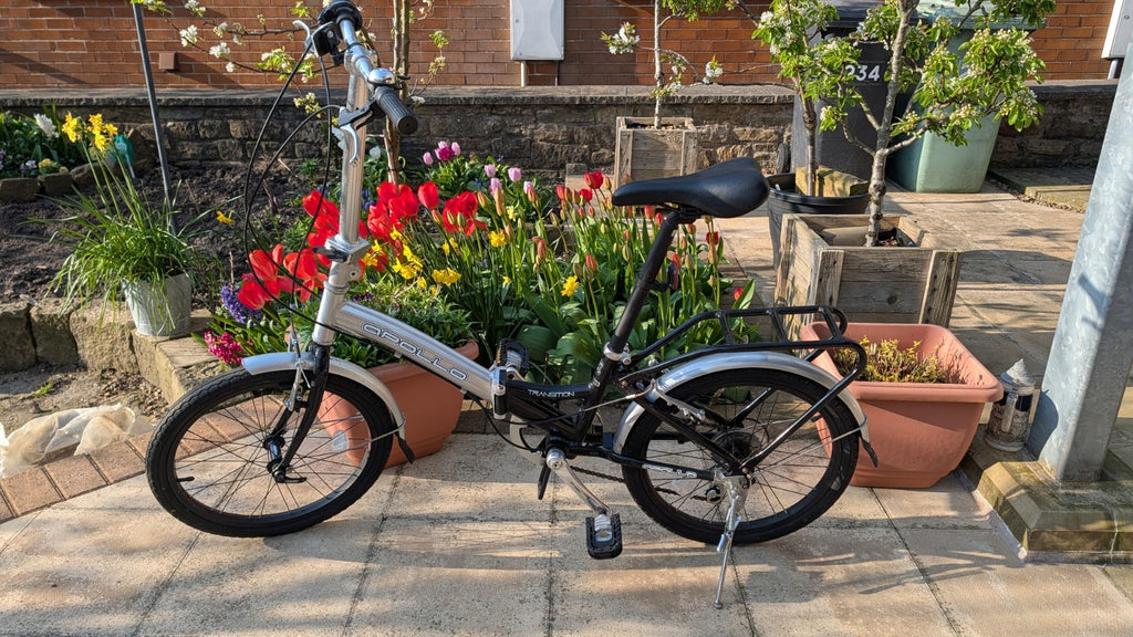 Apollo Transition folding bike, unused boxed, ideal caravan/canal boat/camping