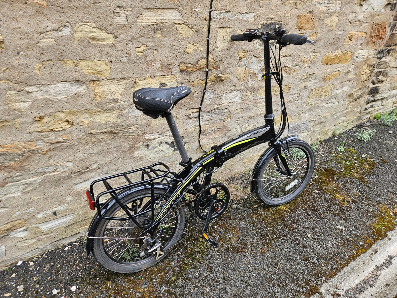Carerra CrossCity-E Folding Bike