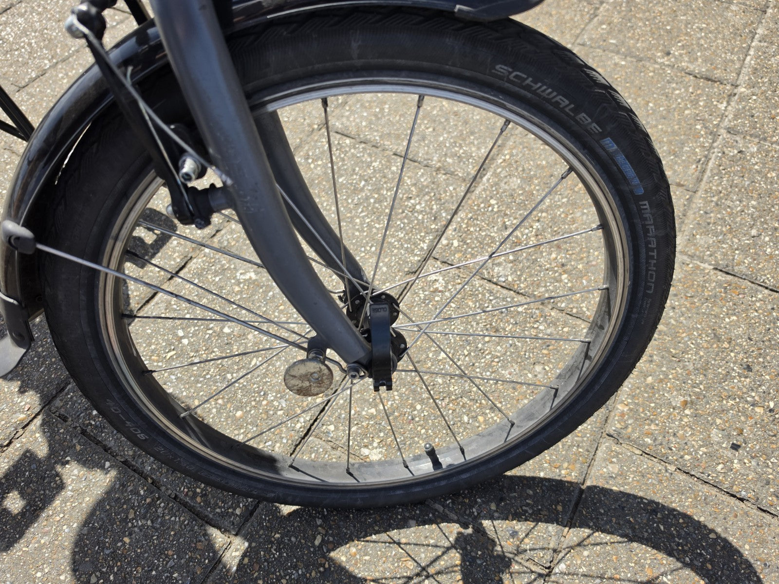 Tern Link D8 Folding Bicycle 8 Speed