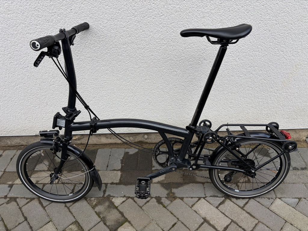Brompton P Line 4-Speed 2023 Folding Bike Midnight Black