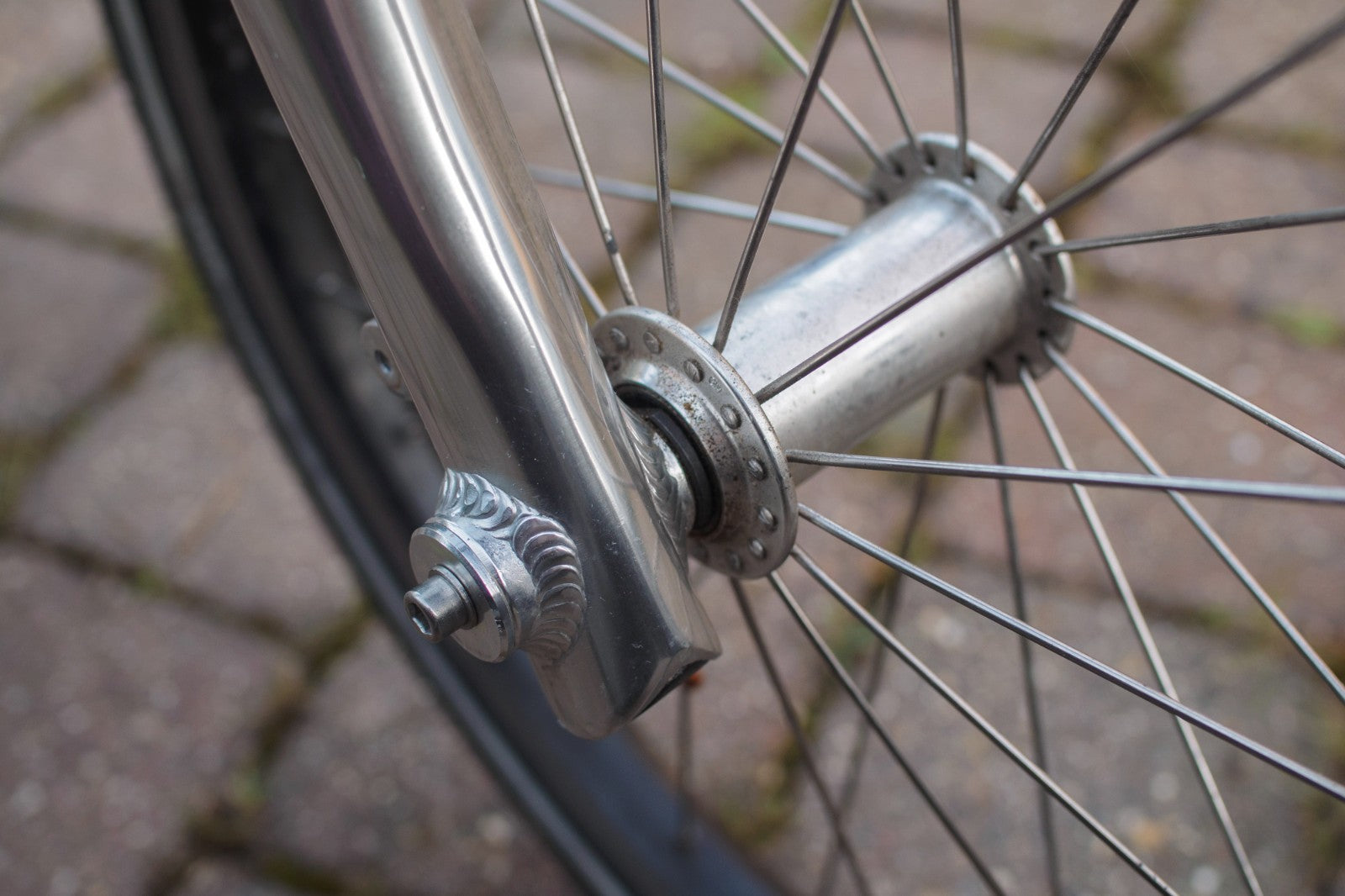 Giant Halfway folding bicycle, very good condition.