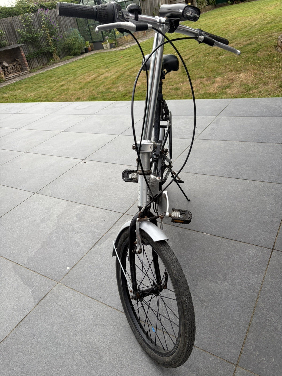 Folding Bike Apollo Transition 20” Wheels Alloy Frame Shimano 6 Gear Revoshift