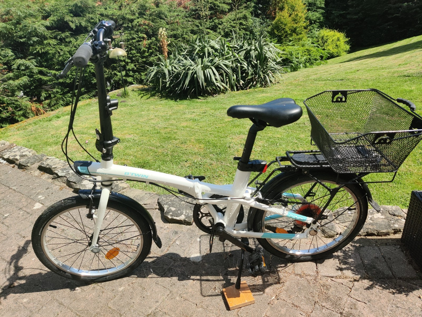 Btwin tilt 500, Folding bike.