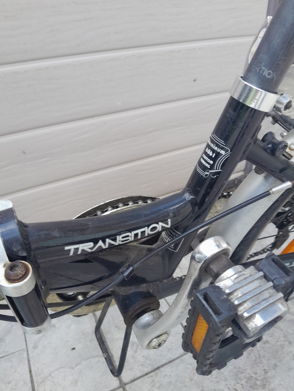 Folding Bike - 20" wheels - 6 gears - Apollo Transition