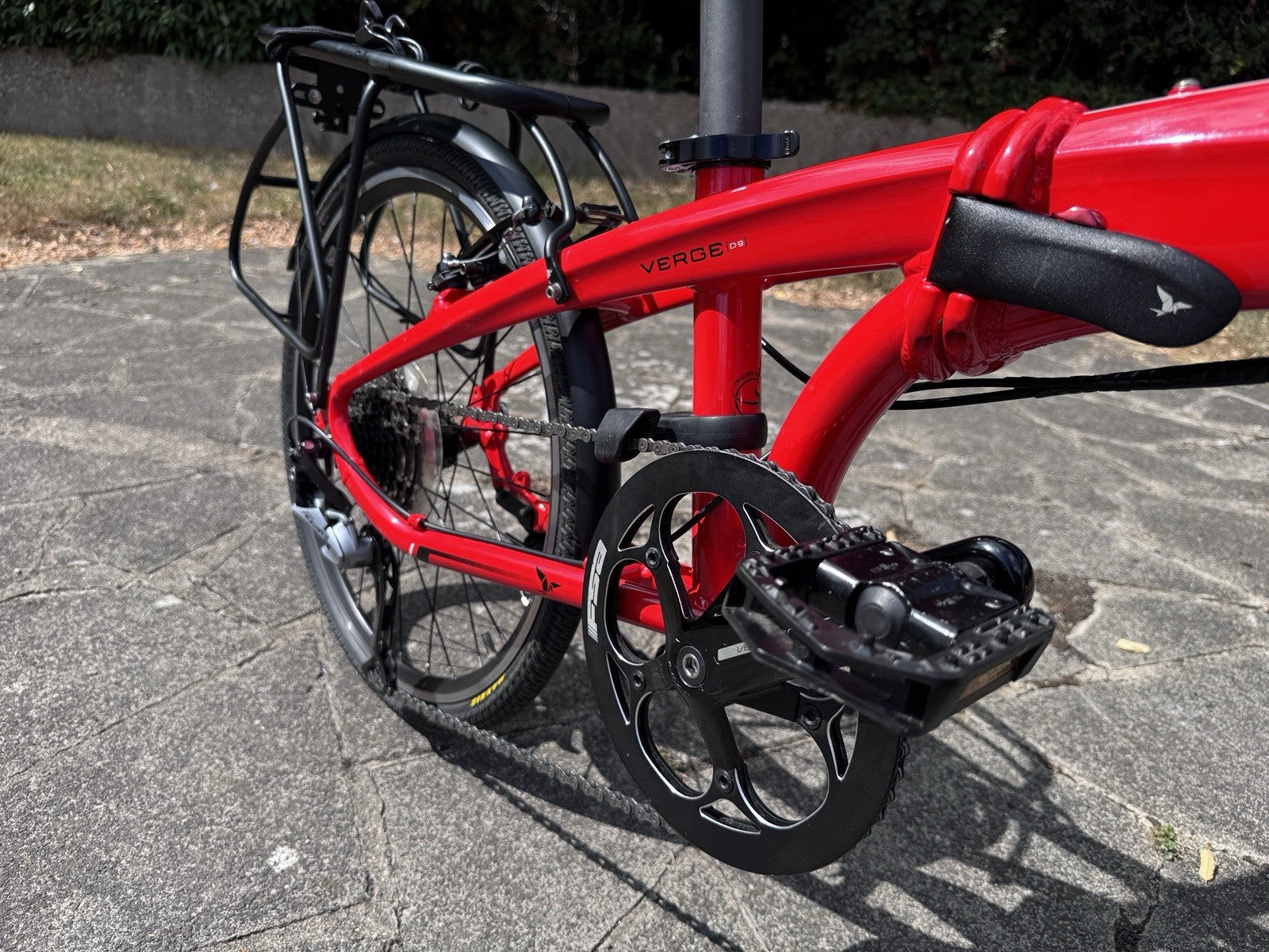 Tern Verge D9 Folding Bicycle Red - In Excellent Condition