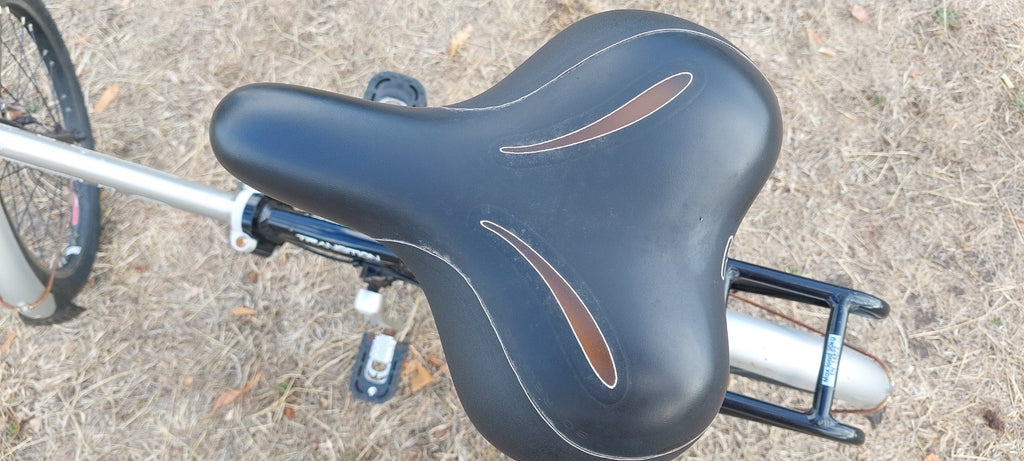 Folding Apollo Transition 20inch 6 speed bicycle