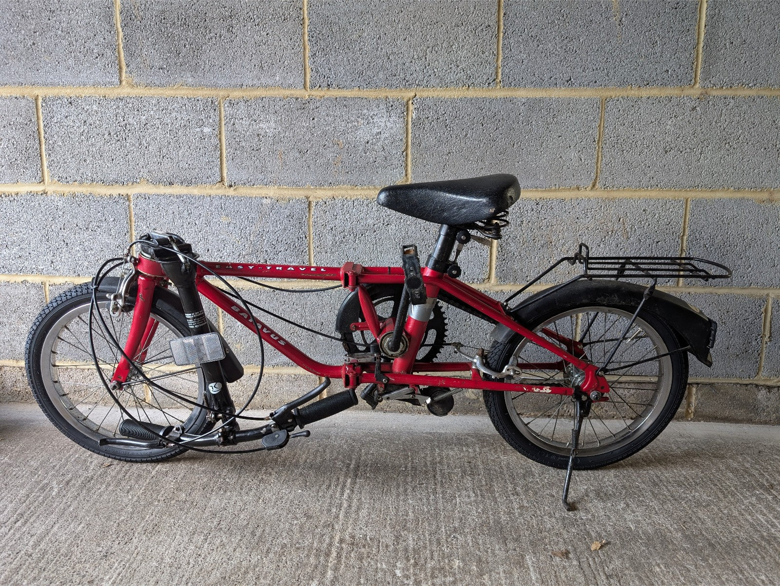 Batavus Easy Travel Folding Bike w/ Torpedo 3