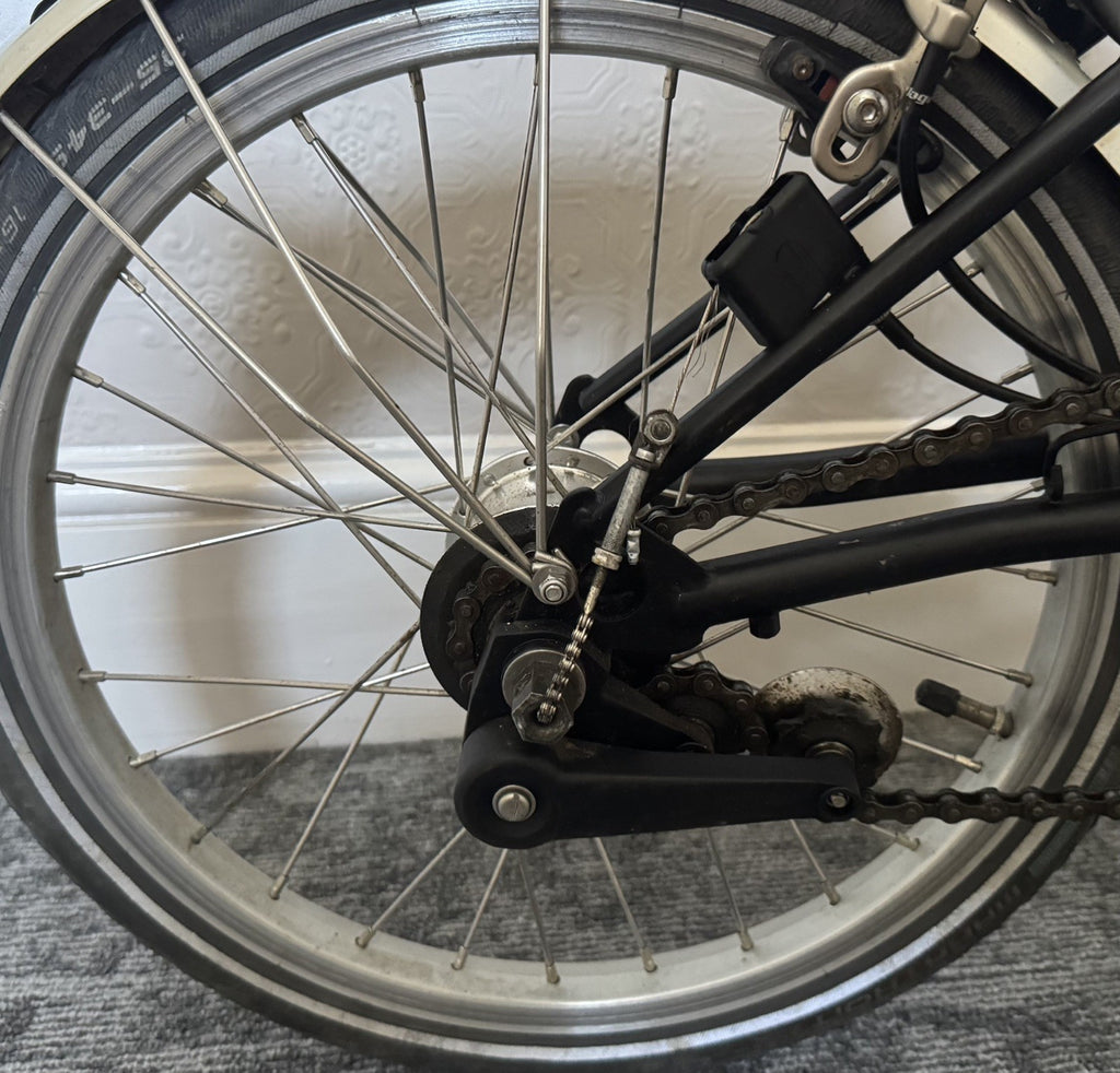 Brompton Folding Bike, 3-Speed, black, great condition.