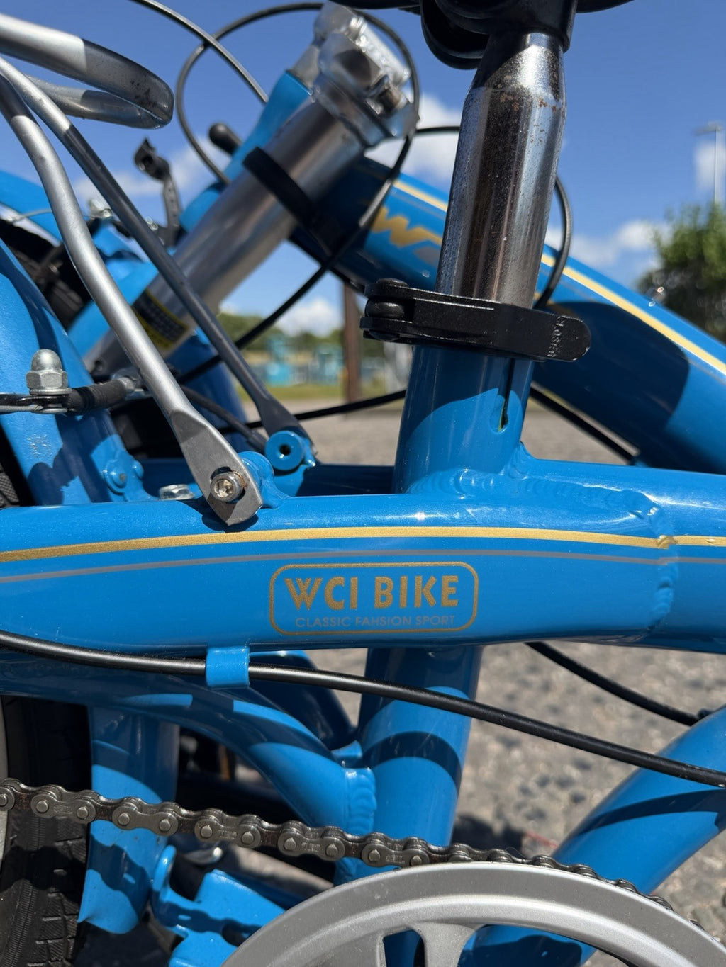 WCI Folding Bike Unisex Shimano 6 Gears Blue New