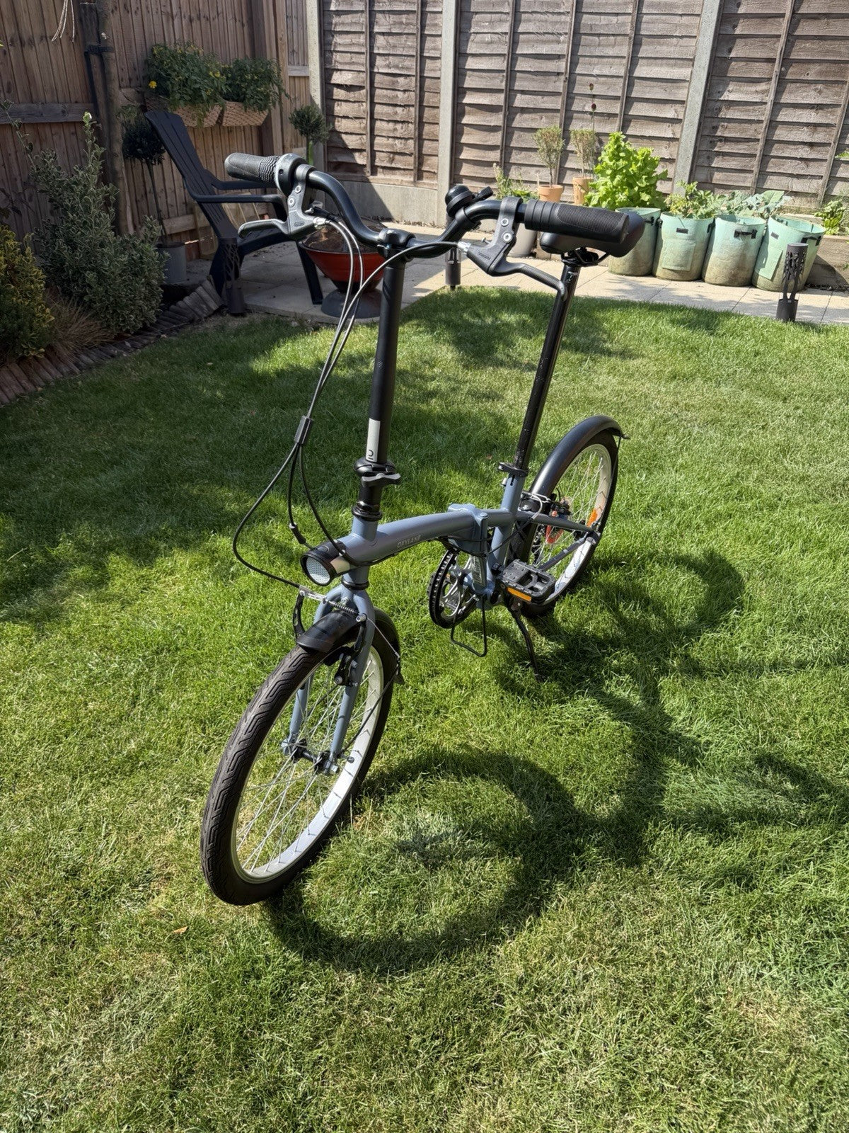 Decathlon Oxylane Folding Bike 20in Grey Mudguards Reflectors