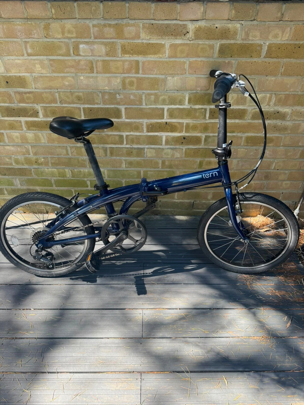 Tern Link B7 Folding Bike 2020 7-Speed 20 inch wheels, Midnight Blue