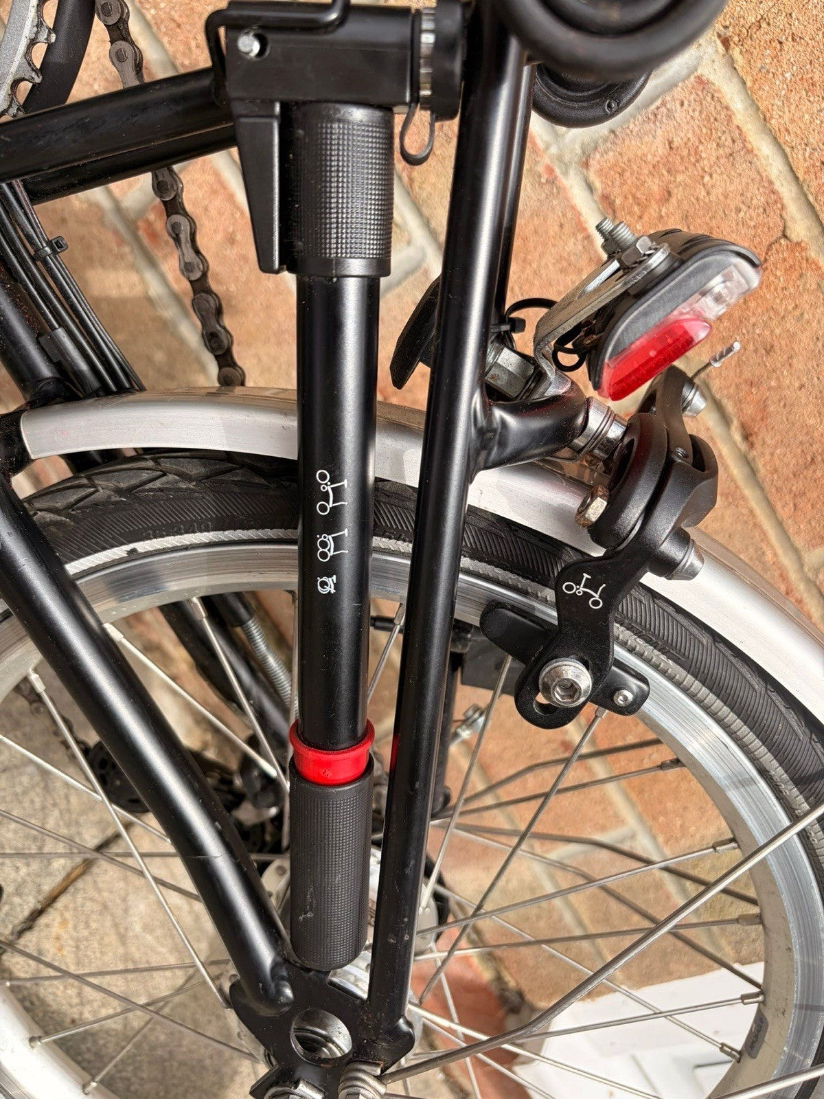 Brompton C Line Folding Bike 6-Speed matte black Good Condition