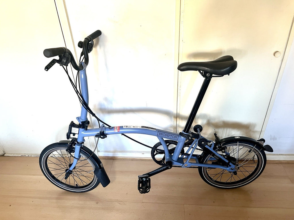 Brompton C Line Explore  6 speed, M Handlebar, Sky Blue - 2024 in EXC COND